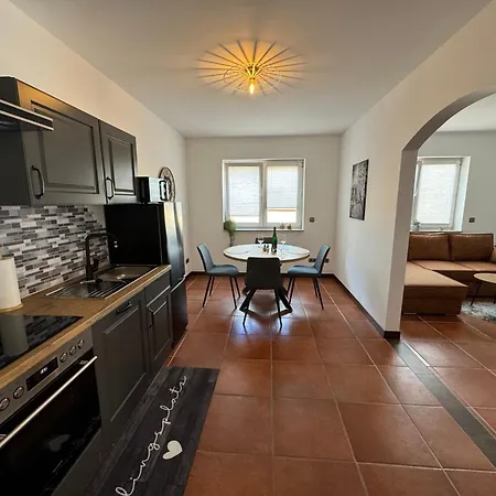 Apartament Da Toni Chiara *